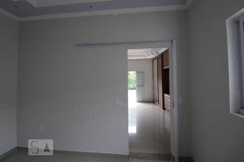 Casa à Venda - Guanabara, 4 Quartos,  650 m2 em , Campinas - sp | SoloBR