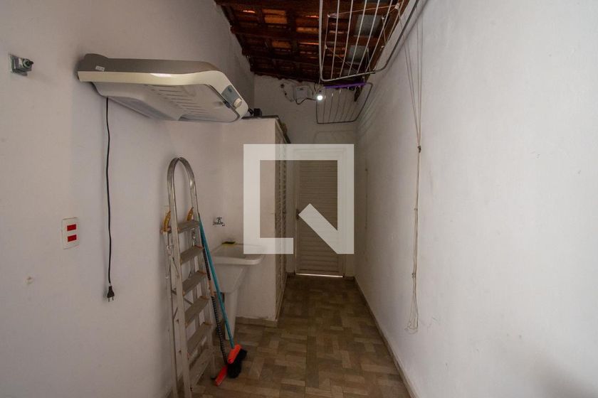 Casa à Venda - Taquaral, 3 Quartos,  312 m2 em , Campinas - sp | SoloBR