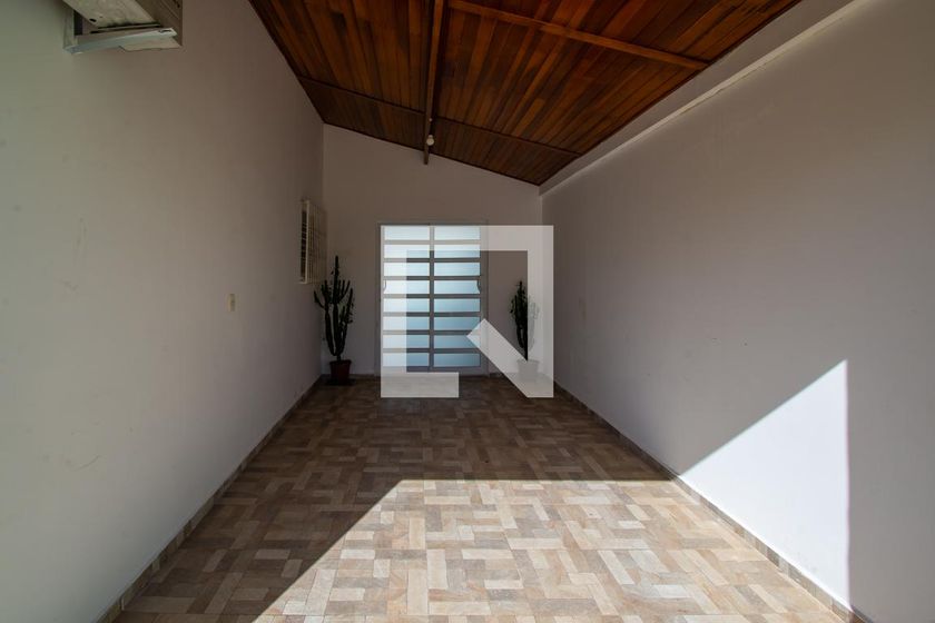 Casa à Venda - Taquaral, 3 Quartos,  312 m2 em , Campinas - sp | SoloBR