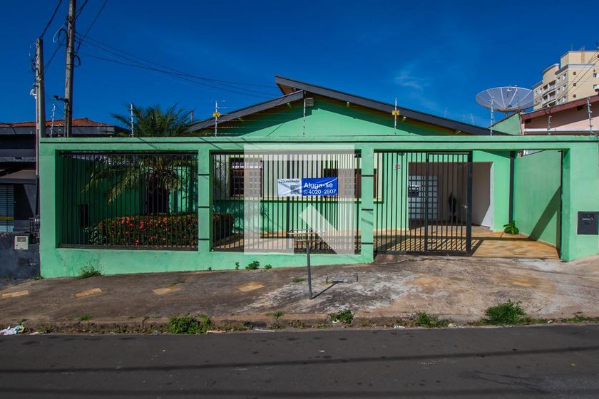 Casa à Venda - Taquaral, 3 Quartos,  312 m2 em , Campinas - sp | SoloBR