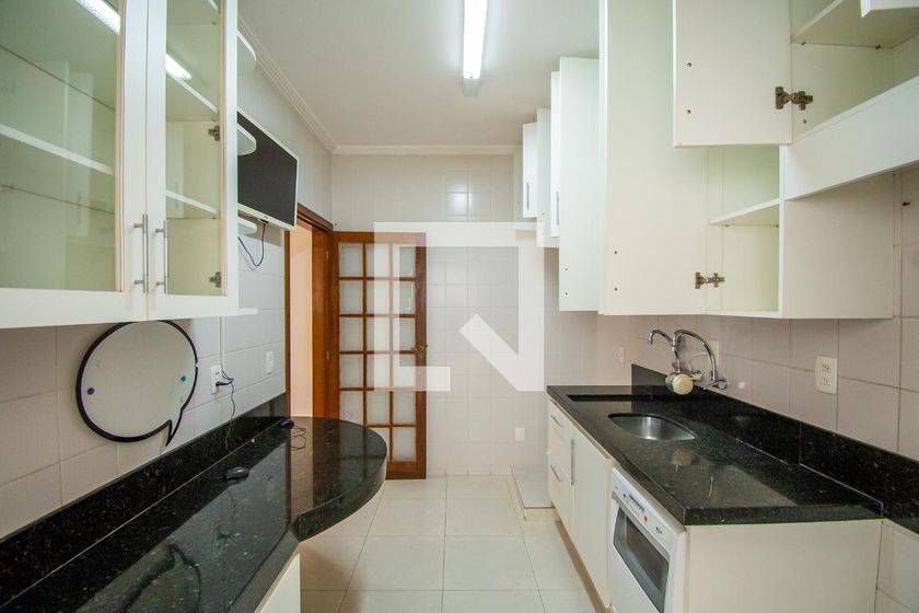 Casa à Venda - Taquaral, 3 Quartos,  312 m2 em , Campinas - sp | SoloBR