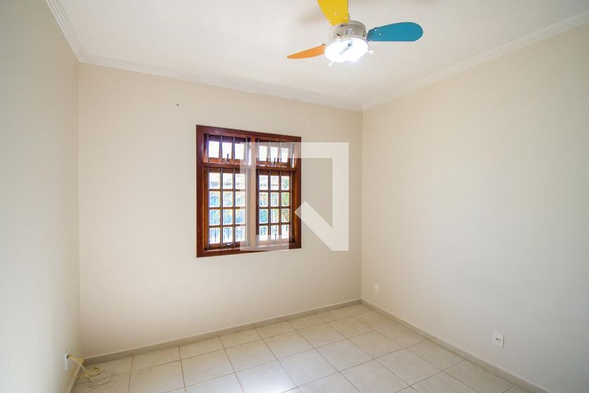 Casa à Venda - Taquaral, 3 Quartos,  312 m2 em , Campinas - sp | SoloBR