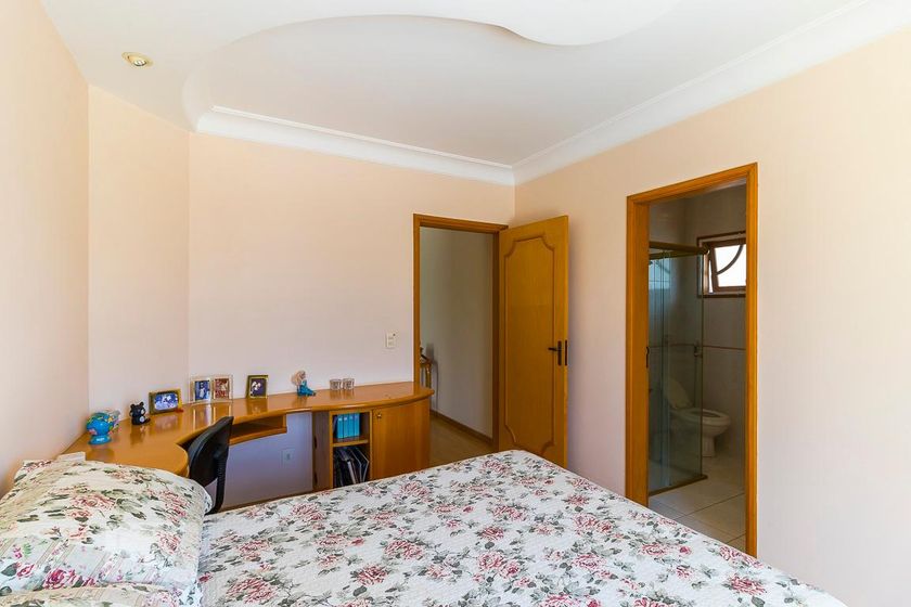 Casa à Venda - Lot. Alphaville Campinas, 5 Quartos,  700 m2 em , Campinas - sp | SoloBR