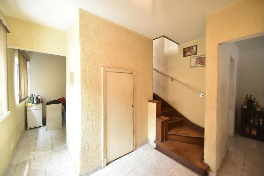 Casa, 5 quartos, 140 m² - Foto 1