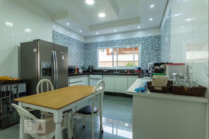 Casa à Venda - Swiss Park, 4 Quartos,  320 m2 em , Campinas - sp | SoloBR