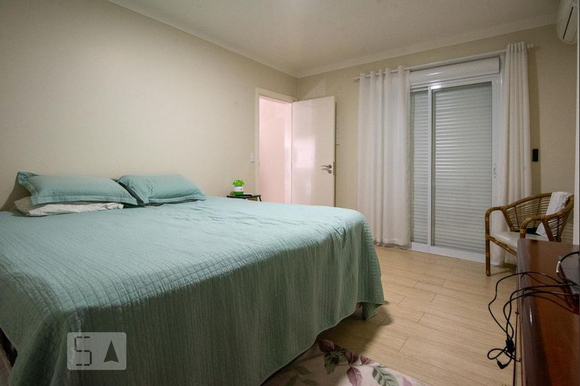 Casa à Venda - Swiss Park, 4 Quartos,  320 m2 em , Campinas - sp | SoloBR