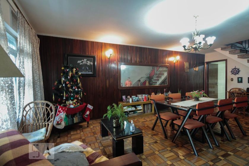 Casa, 3 quartos, 300 m² - Foto 1