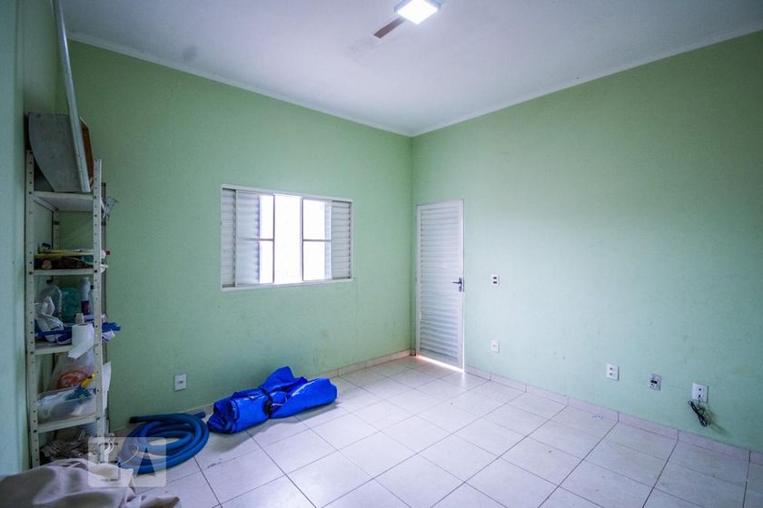 Casa à Venda - Vila Brandina, 1 Quarto,  688 m2 em , Campinas - sp | SoloBR