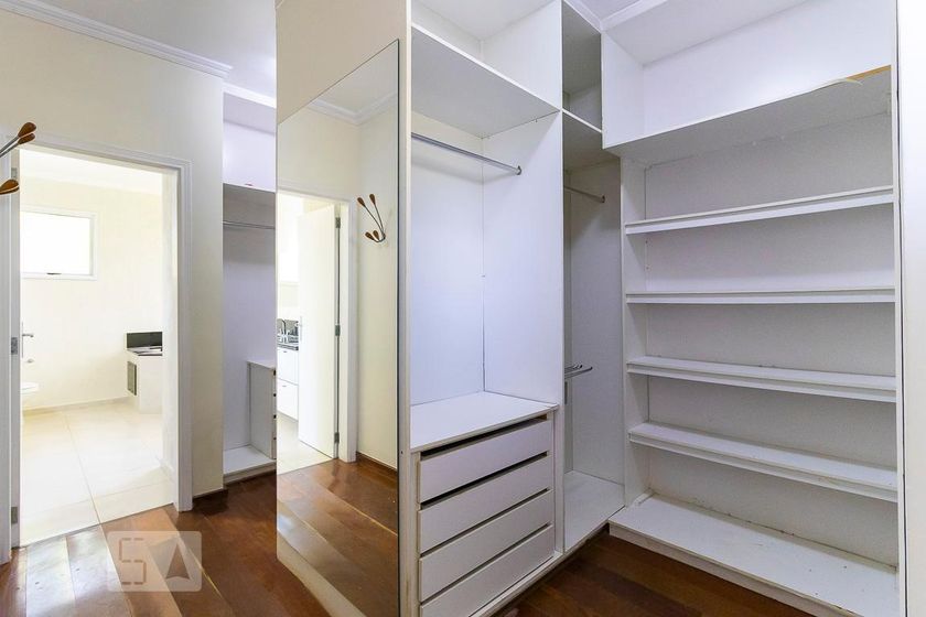 Casa à Venda - Lot. Alphaville Campinas, 4 Quartos,  425 m2 em , Campinas - sp | SoloBR