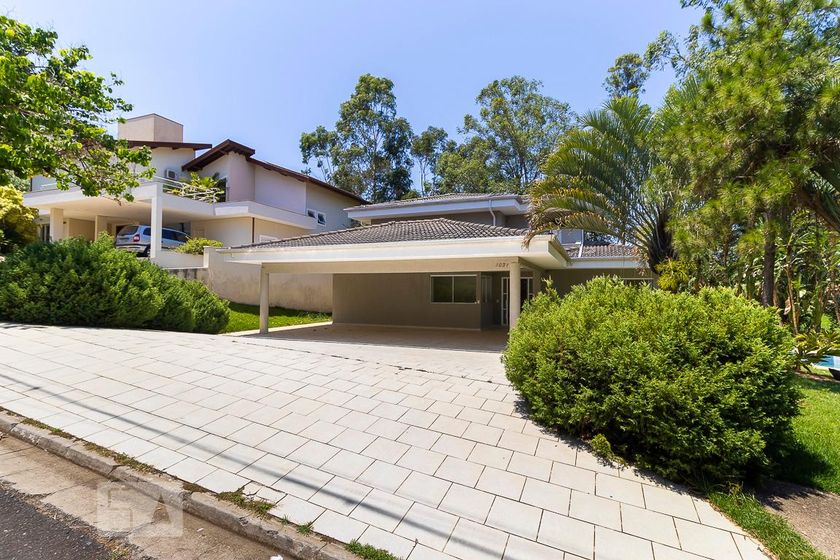 Casa à Venda - Lot. Alphaville Campinas, 4 Quartos,  425 m2 em , Campinas - sp | SoloBR