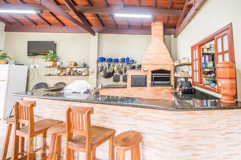 Casa à Venda - Mansões Santo Antônio, 4 Quartos,  480 m2 em , Campinas - sp | SoloBR