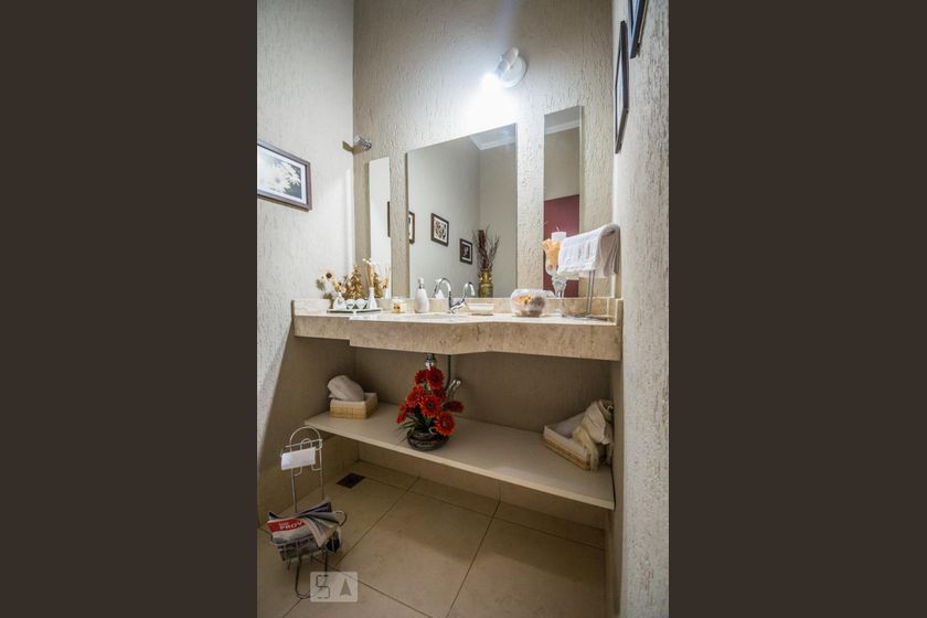 Casa à Venda - Mansões Santo Antônio, 4 Quartos,  480 m2 em , Campinas - sp | SoloBR