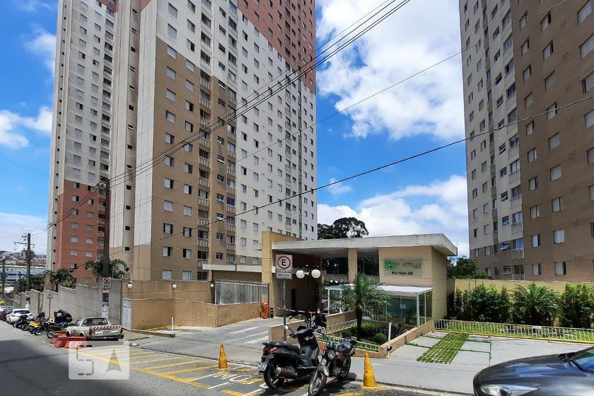 Alugue ou compre no Condomínio A praça II - Vila Nogueira, Diadema ...