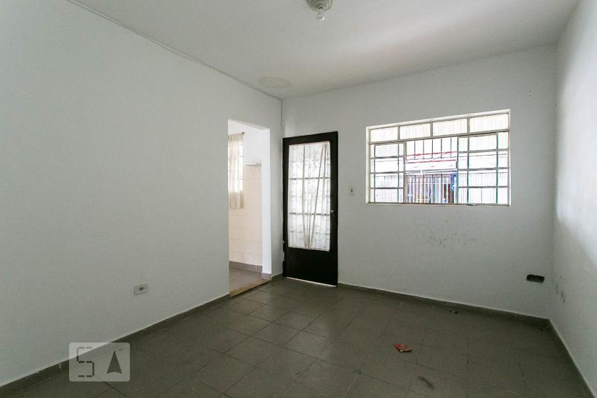 Casa, 1 quarto, 194 m² - Foto 1