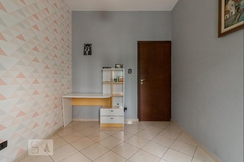Casa, 4 quartos, 250 m² - Foto 31