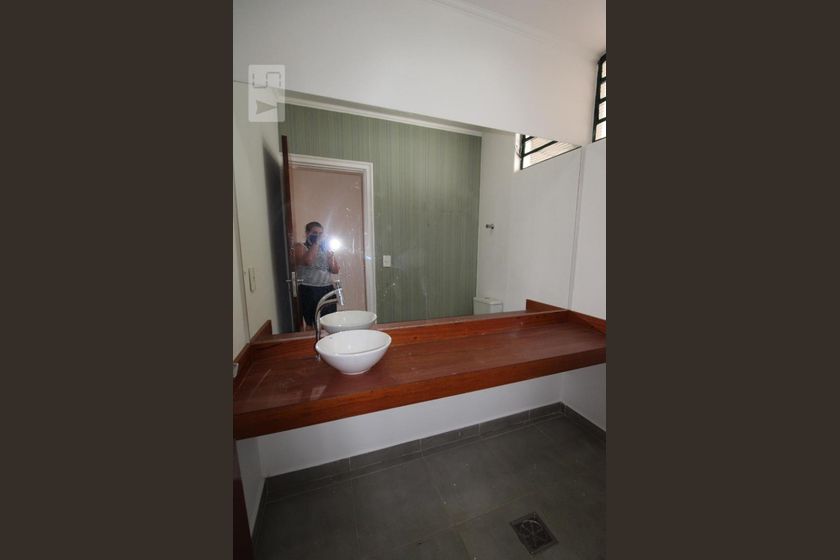 Casa à Venda - Nova Campinas, 4 Quartos,  280 m2 em , Campinas - sp | SoloBR