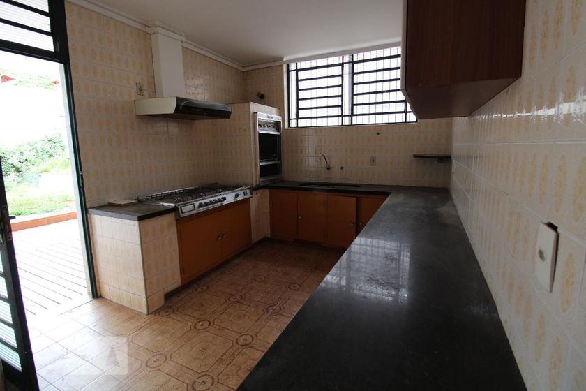 Casa à Venda - Nova Campinas, 4 Quartos,  280 m2 em , Campinas - sp | SoloBR