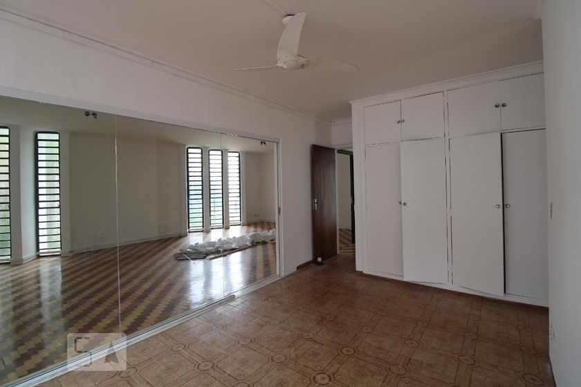 Casa à Venda - Nova Campinas, 4 Quartos,  280 m2 em , Campinas - sp | SoloBR