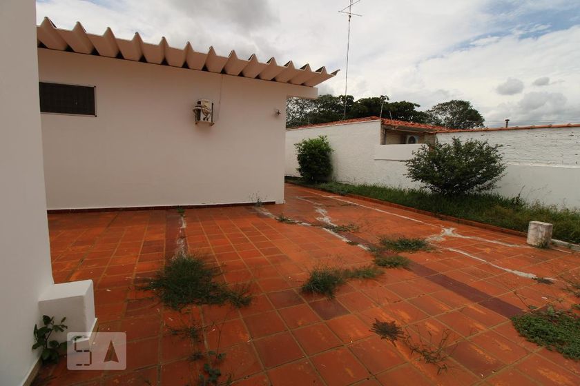 Casa à Venda - Nova Campinas, 4 Quartos,  280 m2 em , Campinas - sp | SoloBR