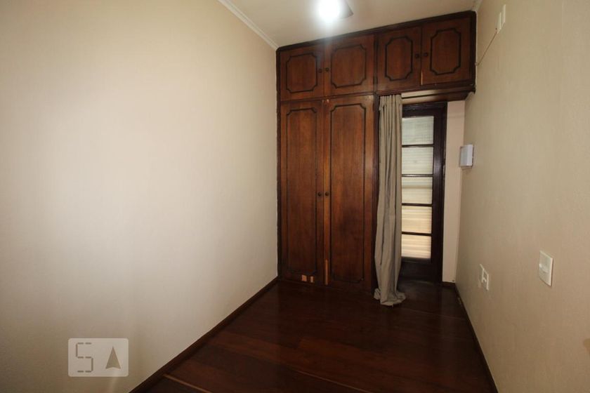 Casa à Venda - Centro, 4 Quartos,  181 m2 em , Campinas - sp | SoloBR