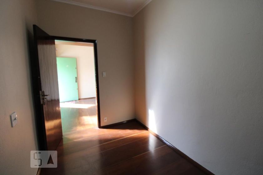 Casa à Venda - Centro, 4 Quartos,  181 m2 em , Campinas - sp | SoloBR