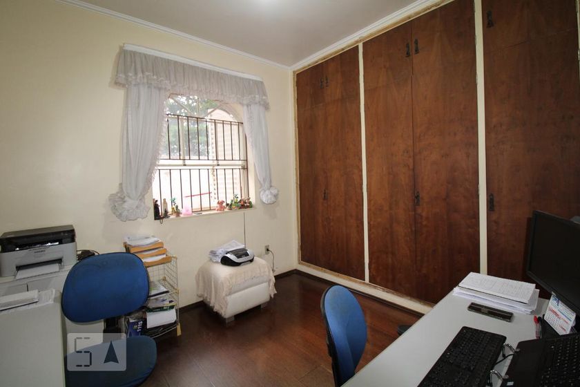 Casa à Venda - Jardim Chapadão, 5 Quartos,  250 m2 em , Campinas - sp | SoloBR