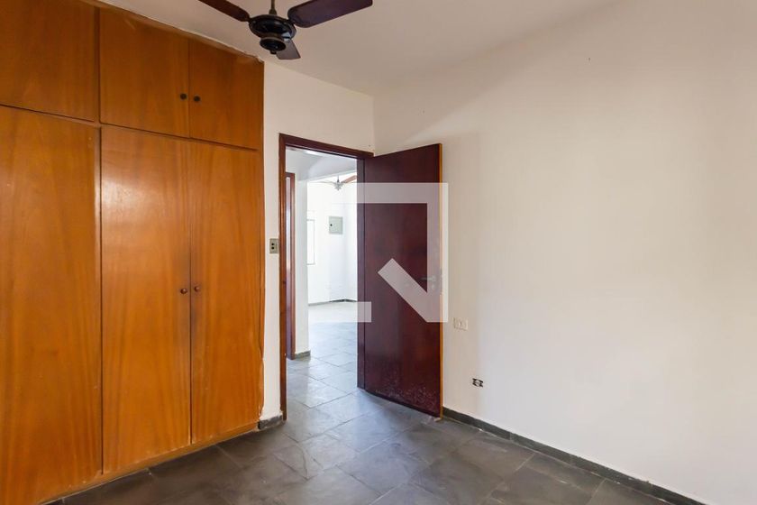 Casa, 2 quartos, 350 m² - Foto 11