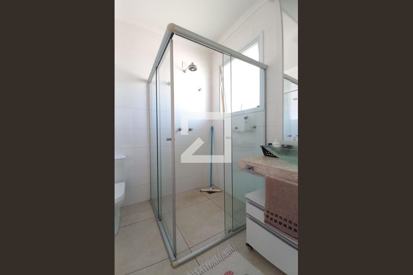 Casa à Venda - Swiss Park, 4 Quartos,  210 m2 em , Campinas - sp | SoloBR