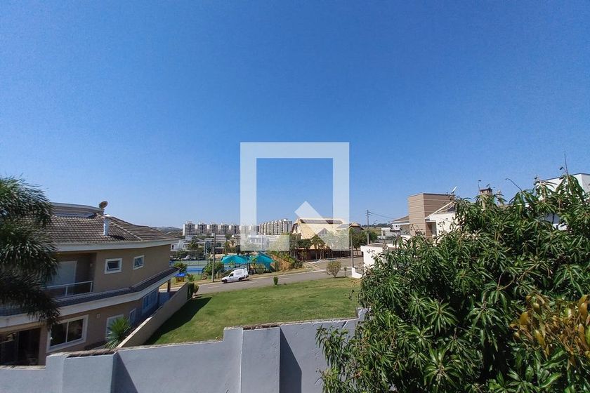 Casa à Venda - Swiss Park, 4 Quartos,  210 m2 em , Campinas - sp | SoloBR