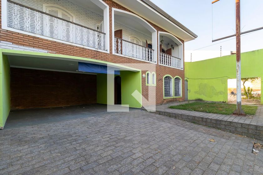 Casa à Venda - Jardim Chapadão, 4 Quartos,  500 m2 em , Campinas - sp | SoloBR