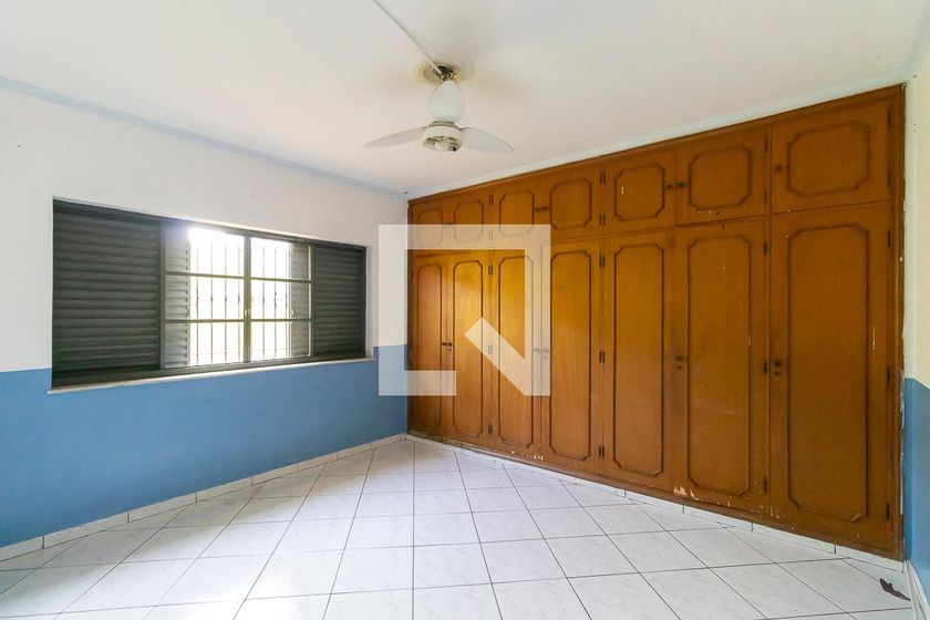 Casa à Venda - Jardim Chapadão, 4 Quartos,  500 m2 em , Campinas - sp | SoloBR