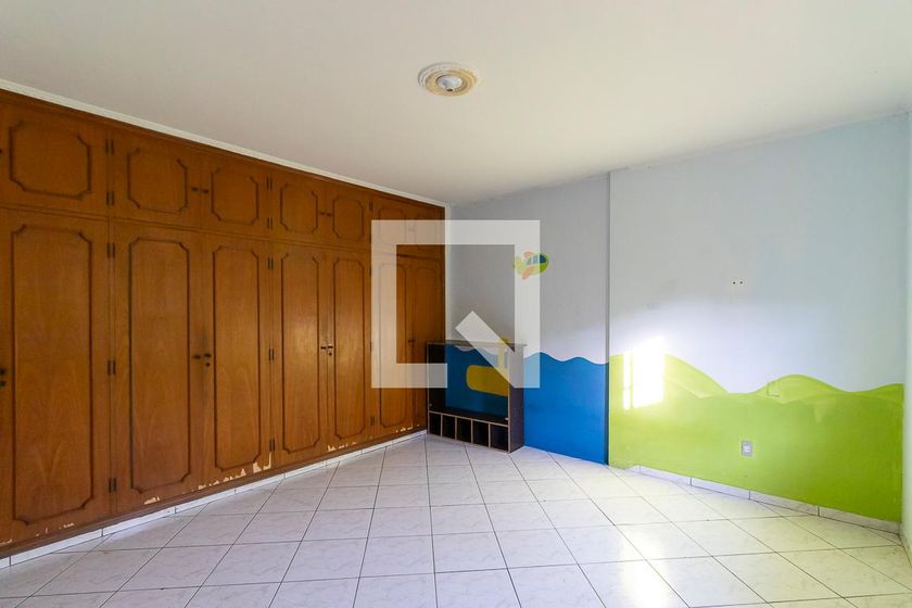 Casa à Venda - Jardim Chapadão, 4 Quartos,  500 m2 em , Campinas - sp | SoloBR