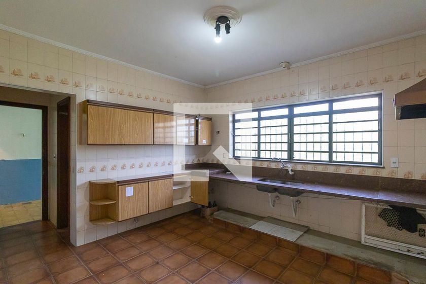 Casa à Venda - Jardim Chapadão, 4 Quartos,  500 m2 em , Campinas - sp | SoloBR