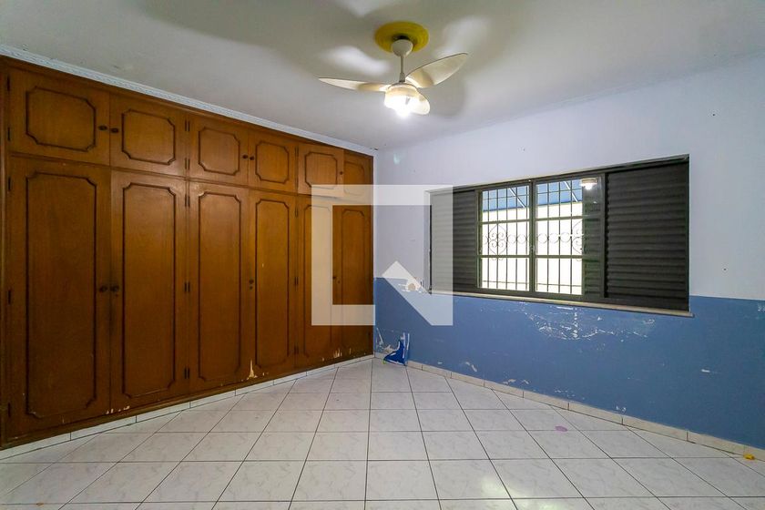 Casa à Venda - Jardim Chapadão, 4 Quartos,  500 m2 em , Campinas - sp | SoloBR
