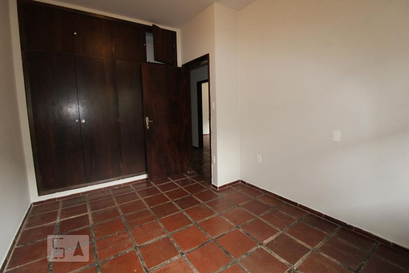 Casa à Venda - Barão Geraldo - Centro, 5 Quartos,  287 m2 em , Campinas - sp | SoloBR