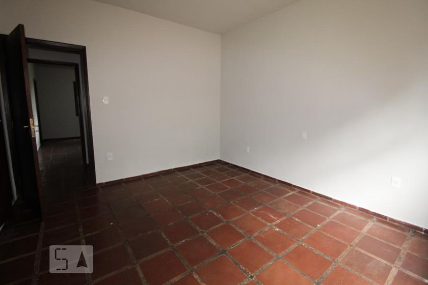 Casa à Venda - Barão Geraldo - Centro, 5 Quartos,  287 m2 em , Campinas - sp | SoloBR