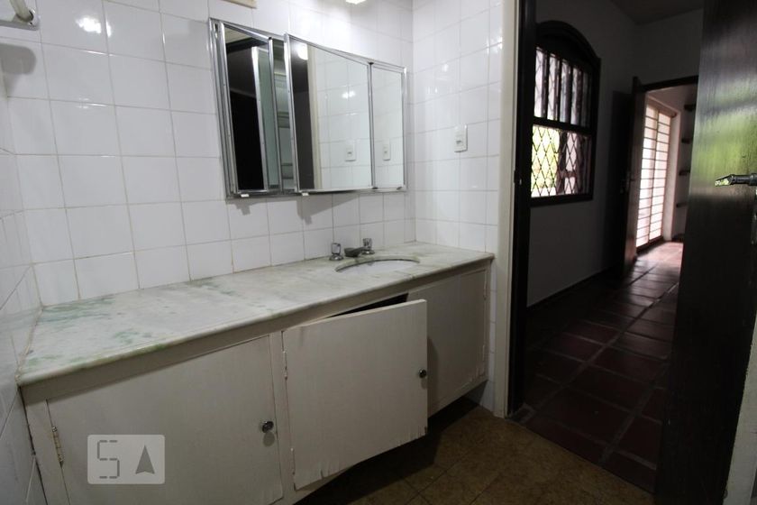 Casa à Venda - Barão Geraldo - Centro, 5 Quartos,  287 m2 em , Campinas - sp | SoloBR