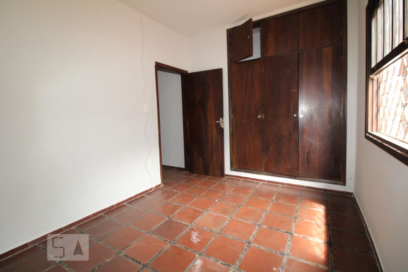 Casa à Venda - Barão Geraldo - Centro, 5 Quartos,  287 m2 em , Campinas - sp | SoloBR