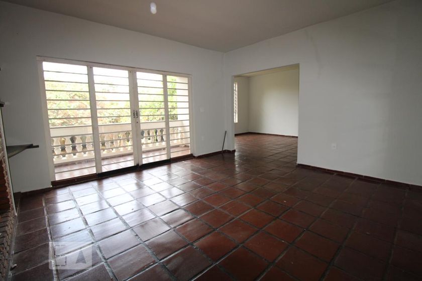 Casa à Venda - Barão Geraldo - Centro, 5 Quartos,  287 m2 em , Campinas - sp | SoloBR
