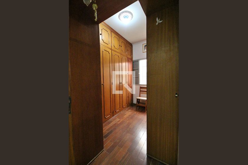 Casa à Venda - Jardim do Lago, 3 Quartos,  180 m2 em , Campinas - sp | SoloBR