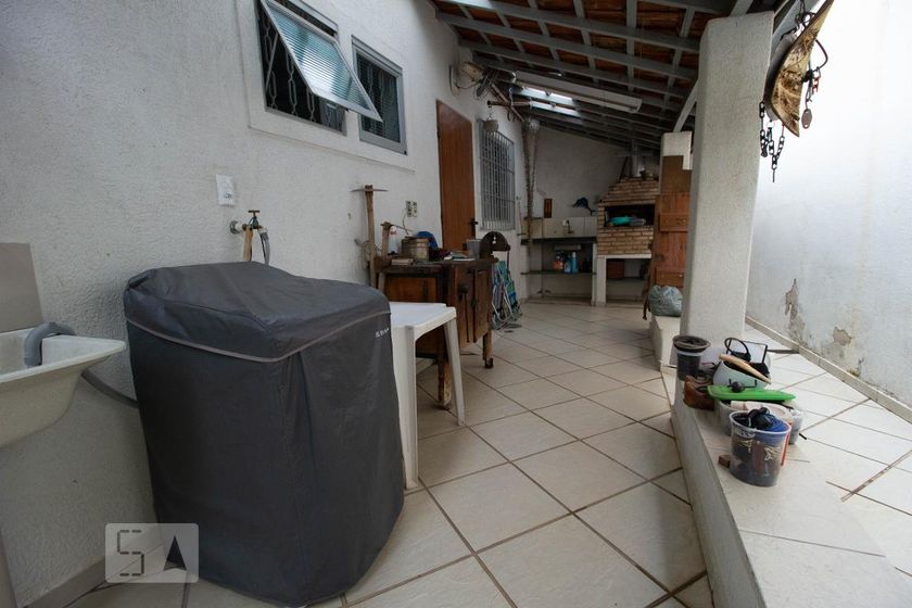 Casa à Venda - Jardim do Lago, 3 Quartos,  180 m2 em , Campinas - sp | SoloBR