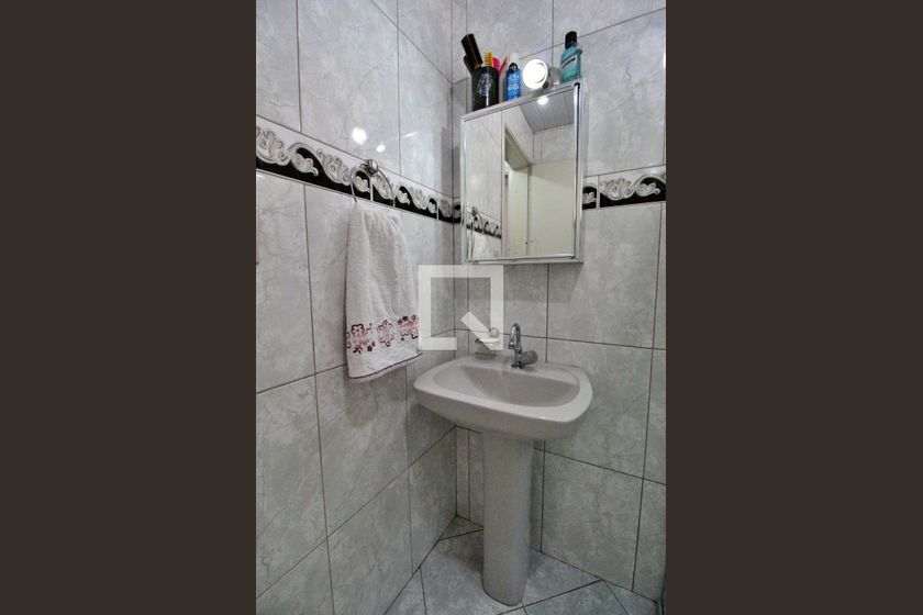 Casa à Venda - Jardim do Lago, 3 Quartos,  180 m2 em , Campinas - sp | SoloBR