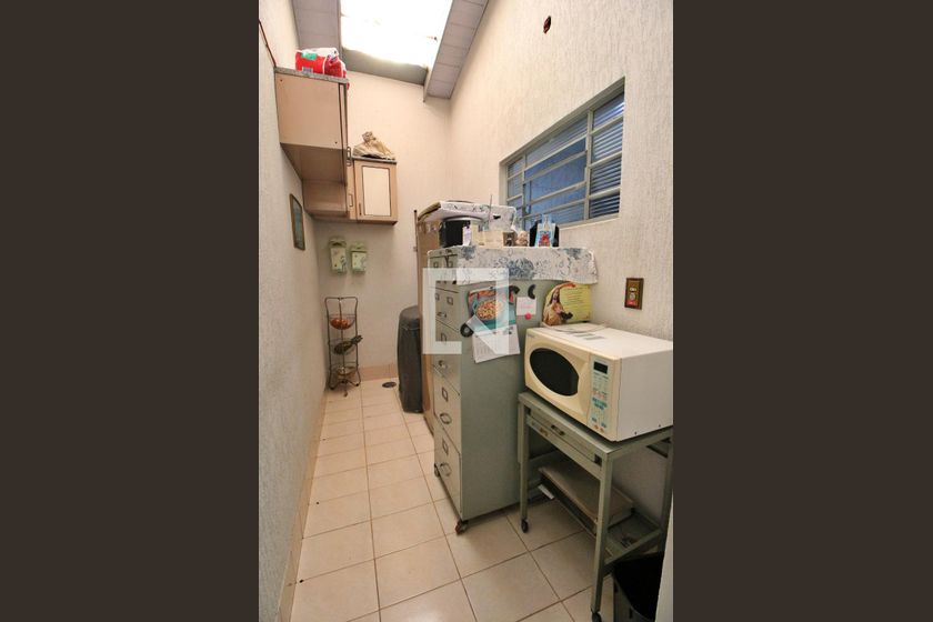 Casa à Venda - Jardim do Lago, 3 Quartos,  180 m2 em , Campinas - sp | SoloBR