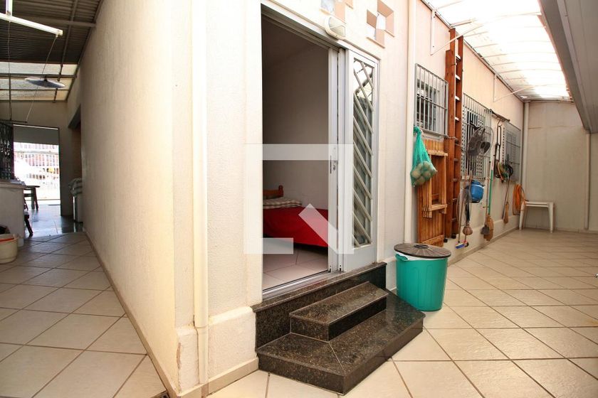 Casa à Venda - Jardim do Lago, 3 Quartos,  180 m2 em , Campinas - sp | SoloBR