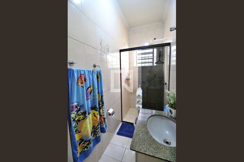 Casa à Venda - Jardim do Lago, 3 Quartos,  180 m2 em , Campinas - sp | SoloBR