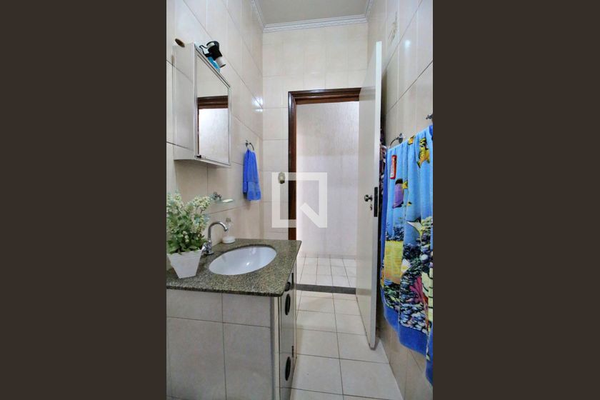 Casa à Venda - Jardim do Lago, 3 Quartos,  180 m2 em , Campinas - sp | SoloBR