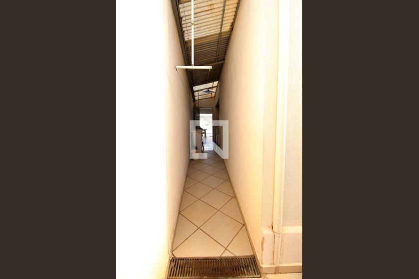 Casa à Venda - Jardim do Lago, 3 Quartos,  180 m2 em , Campinas - sp | SoloBR