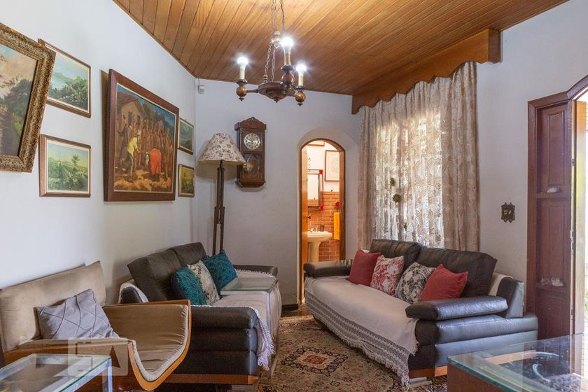 Casa, 3 quartos, 256 m² - Foto 1