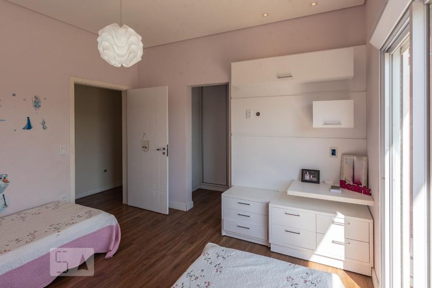 Casa à Venda - Swiss Park, 5 Quartos,  400 m2 em , Campinas - sp | SoloBR