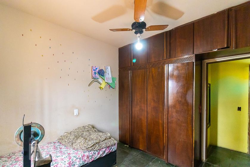 Casa à Venda - Taquaral, 4 Quartos,  214 m2 em , Campinas - sp | SoloBR